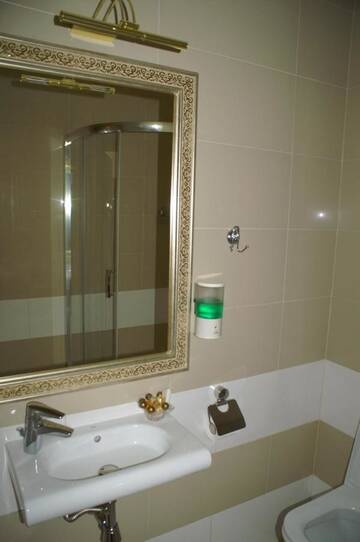 Фото номера Трехместный номер Отель Hotel President г. Коцк 3
