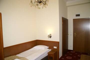 Фото номера Одноместный номер Отель Hotel President г. Коцк 5